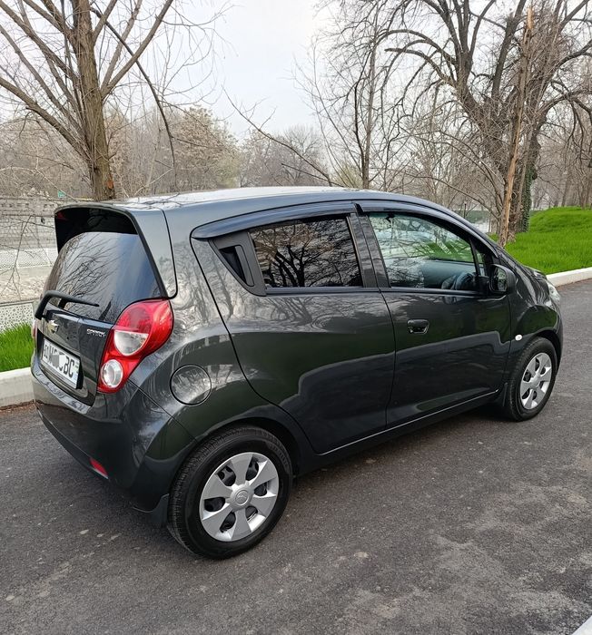 Продаётся автомобиль  Spark