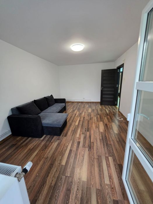Apartment 3 camere 9 mai
