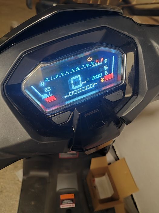 Scuter ZNEN R9 125cc 2025