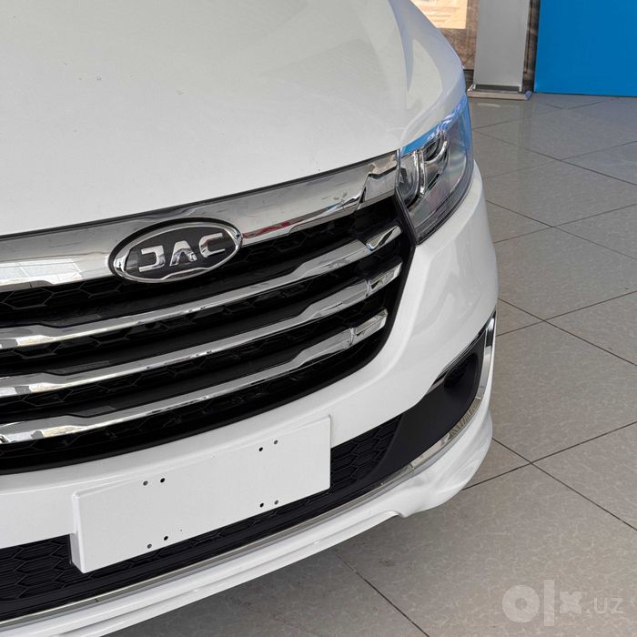 JAC M3 Minivenini 36 oygacha foizlarsiz RASSROCHKA ga xarid qiling!