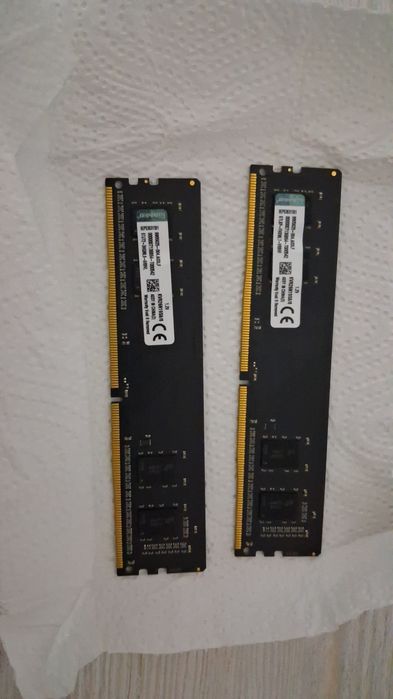 Кingston 2х8 16ГБ 2666mhz Состояние идеал