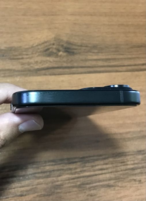 Iphone 15 128 GB ideal