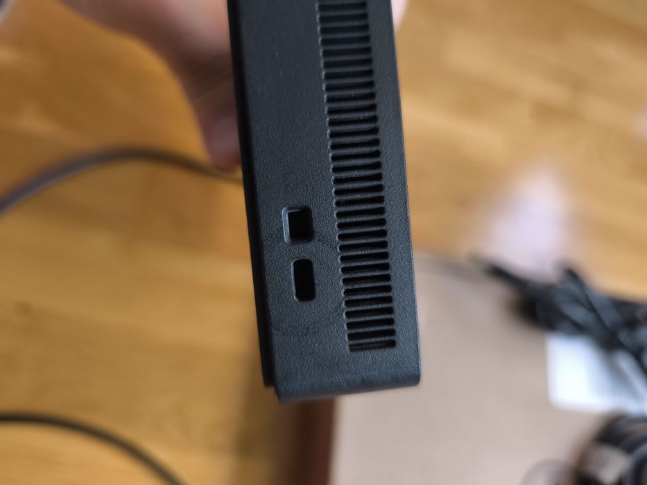 DELL docking station WD19S