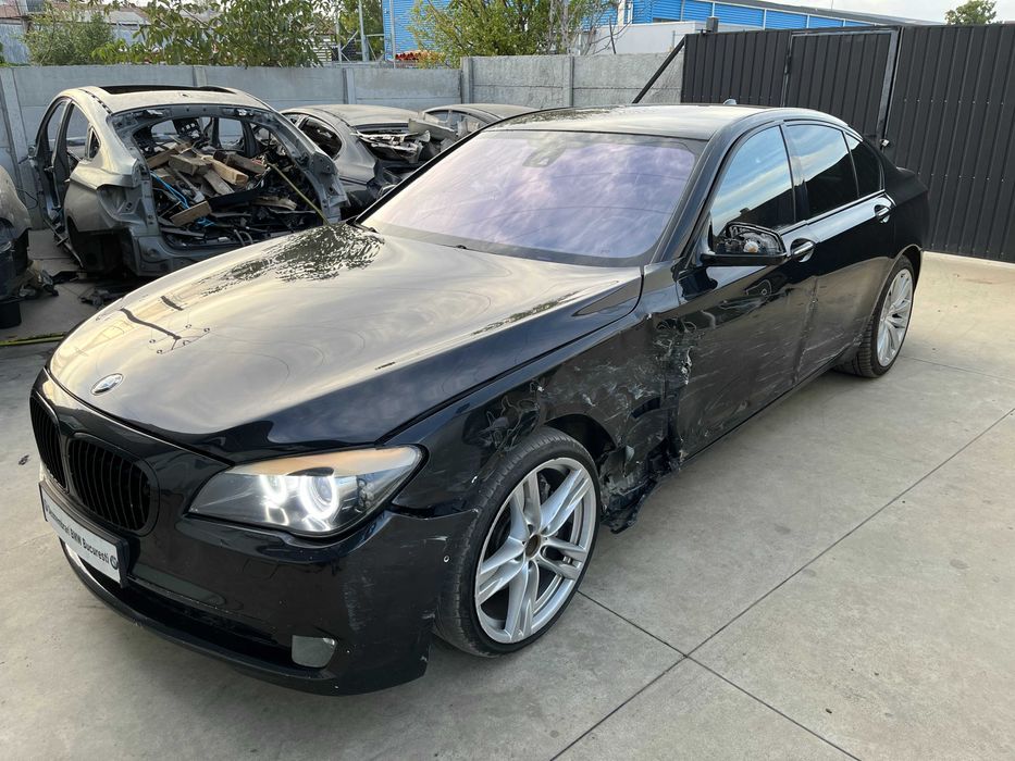 Ornamente exterioare negru lucios shadowline BMW F01