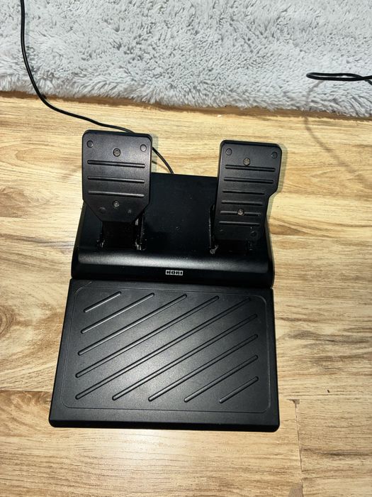 Volan gaming HORI racing wheel apex si pedale