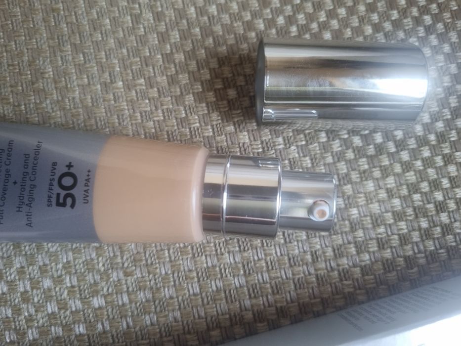 IT cosmetics cc+ cream
