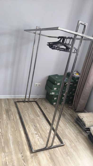 Вешала новые прочные