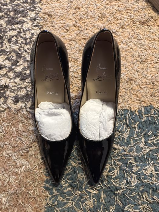 Pantofi Christian Louboutin „Kate”