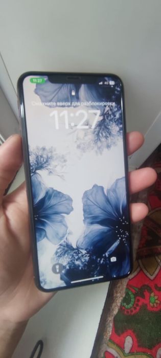 Продам iphone xs max