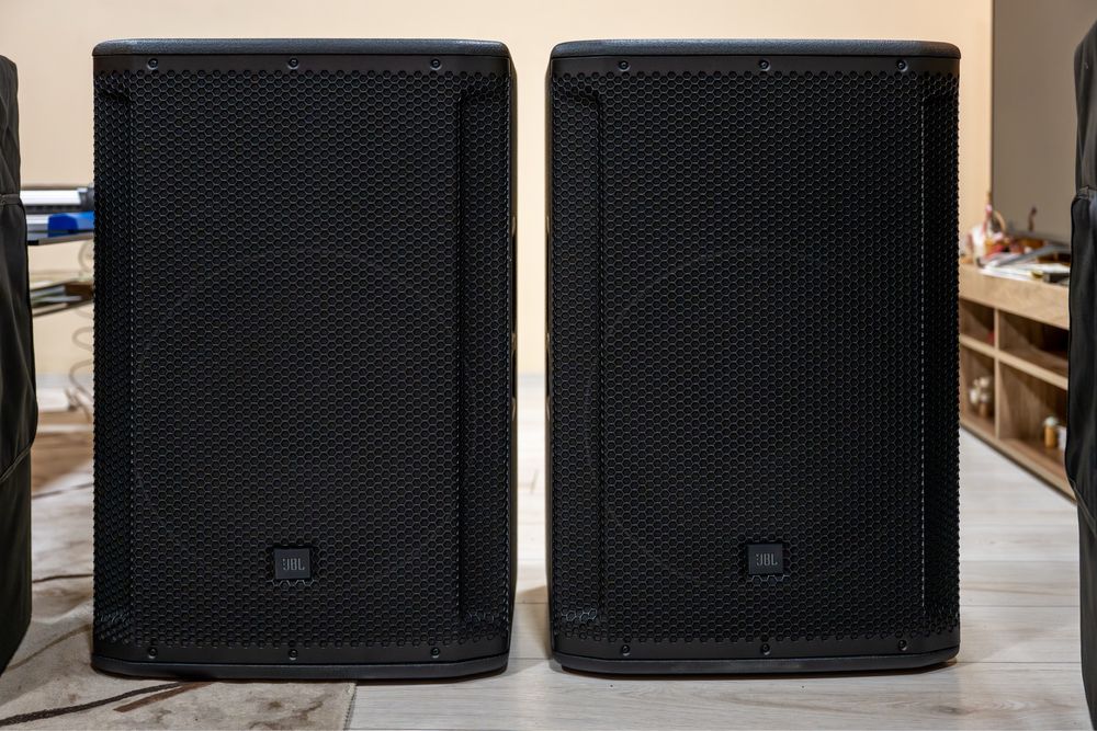 JBL SRX 815P - 2бр. + 2 оригинални калъфа