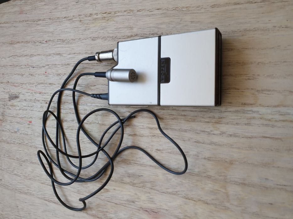 Lavaliera Vintage TOA WIRELESS MICROPHONE model WM-320 - TOA Japan