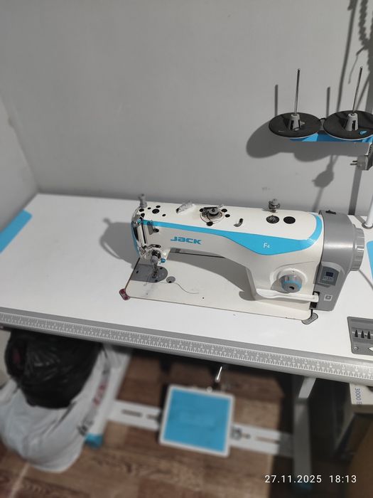 Jak тику мошини сотилади