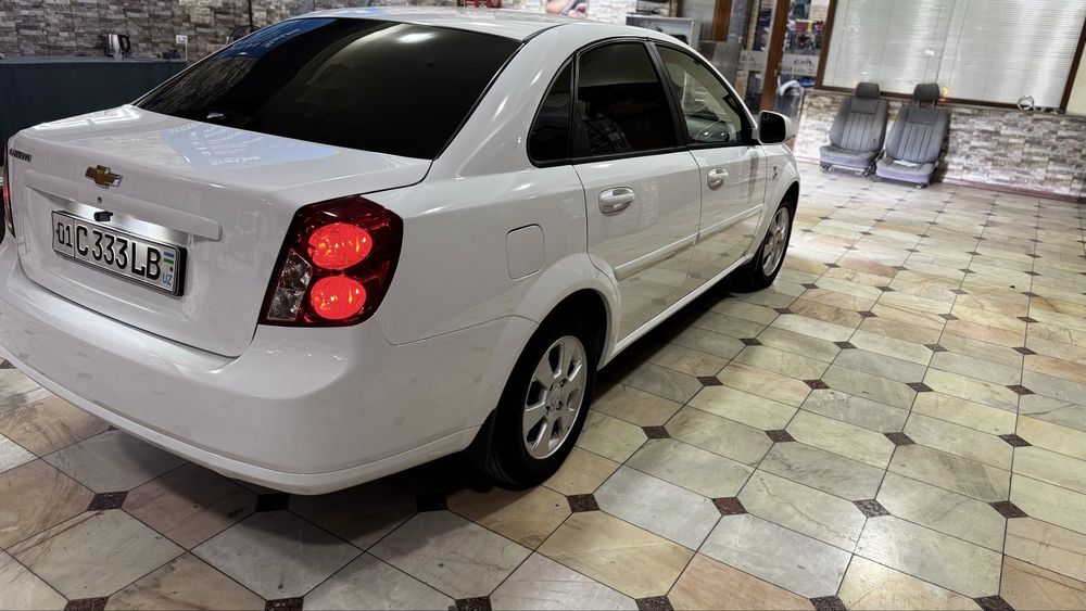 Gentra avtomat Sotiladi idyal