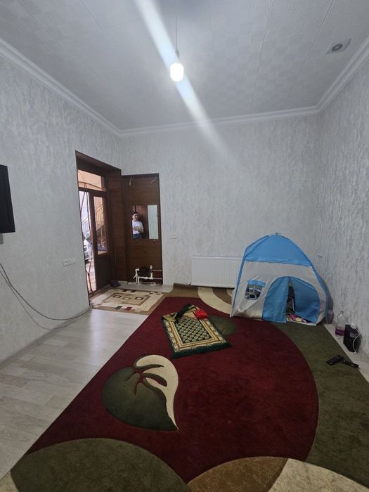 Вакзал Парсезда 2 этажли ховли зўдлик билан Сотилади