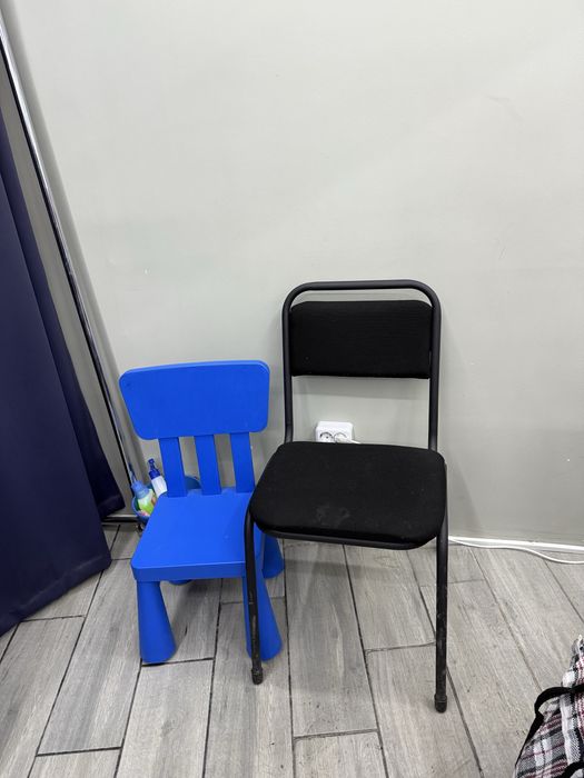 Решепшн, стулья, приперочная, пуфик