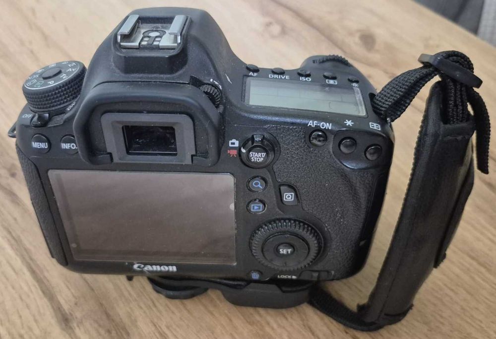 Canon 6D (full frame) + 50mm f/1.8 STM + accesorii