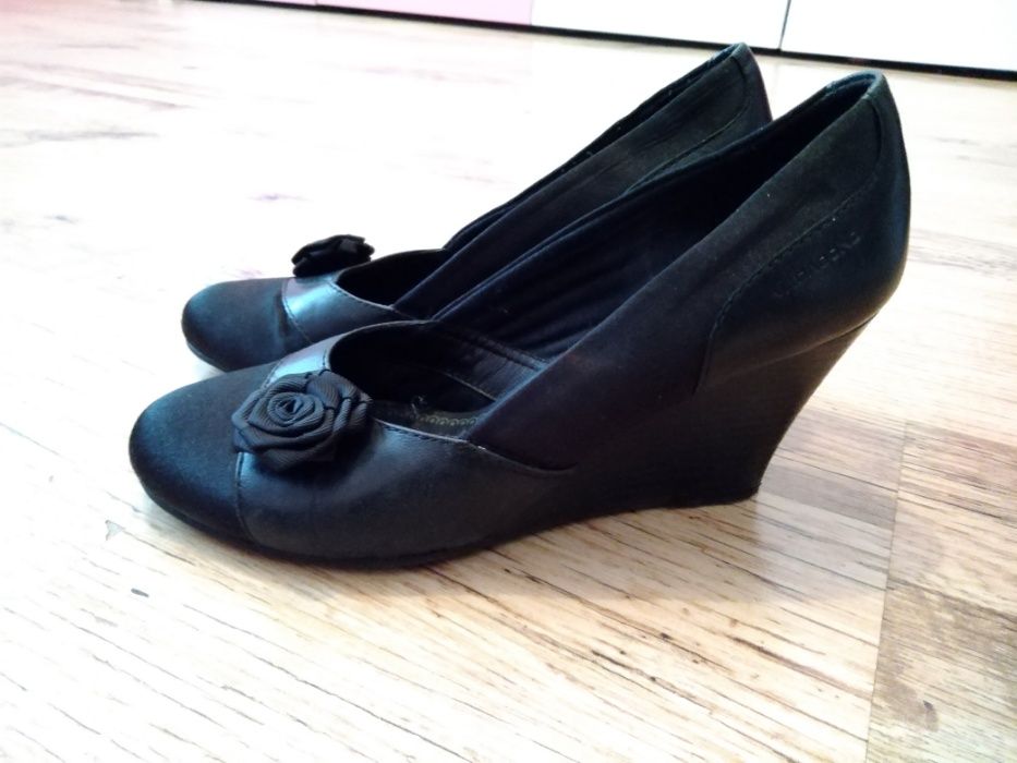 Дамски обувки