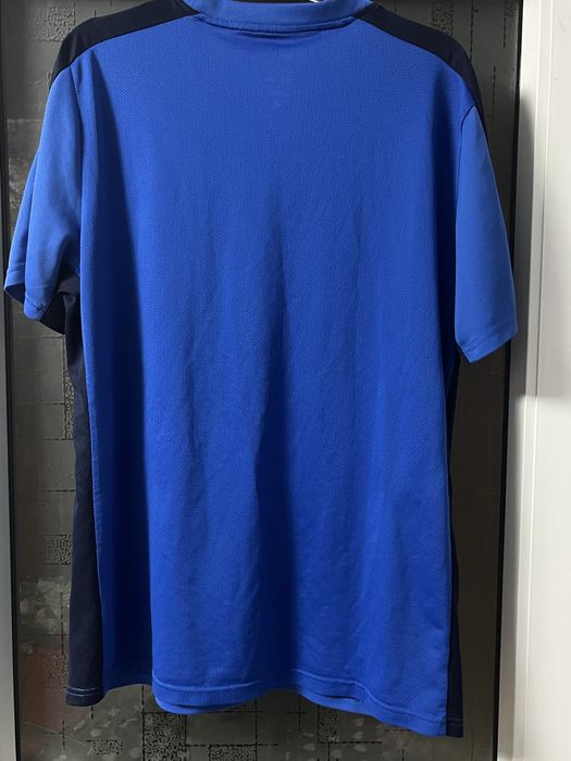 Tricou Nike roșu și albastru sport