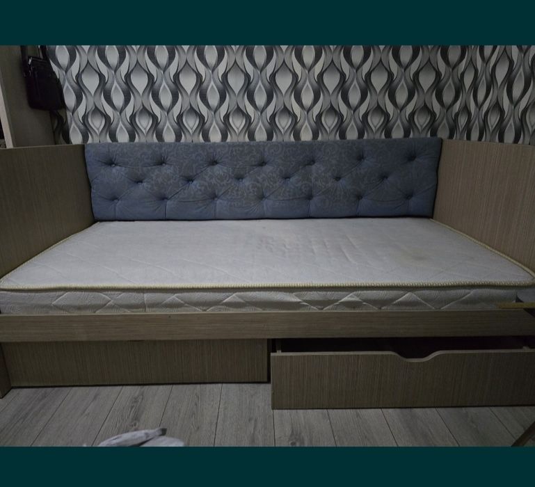 Кровать полуторка