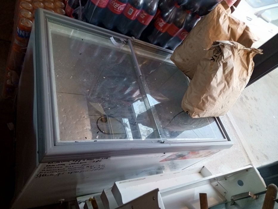 Продам морозильник