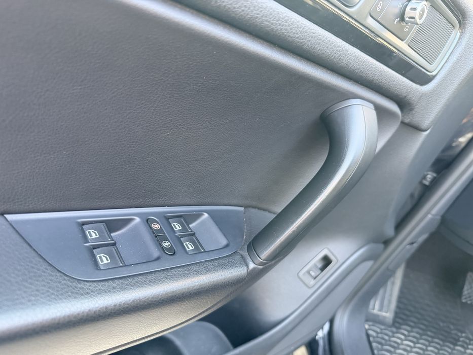 Vw touareg 2013, diesel 3.0 automat sau schimb cu auto 4x4 de padure