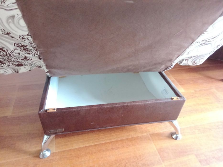 1 кресло 4000 тенге