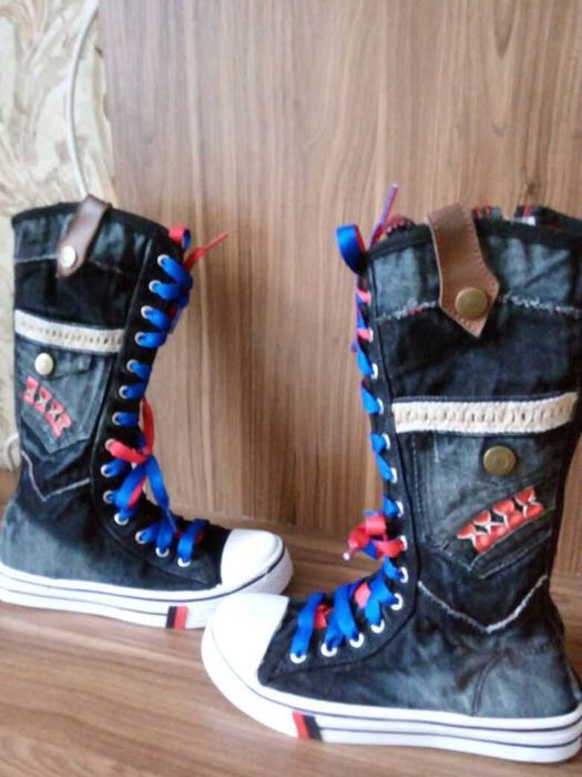 Разнаяобувь для девочки.