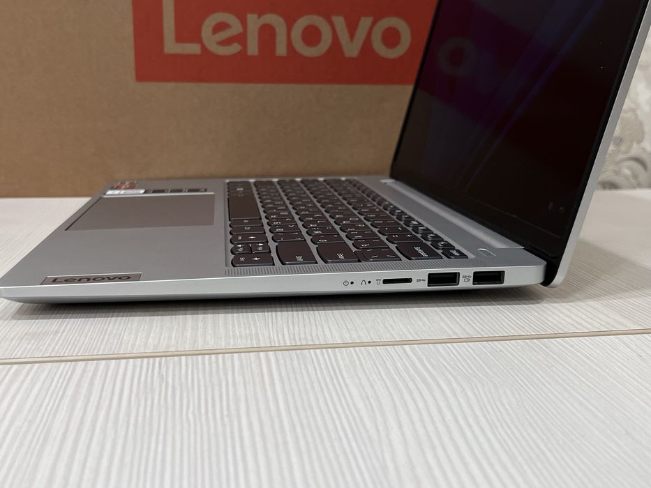 Lenovo IdeaPad slim 5