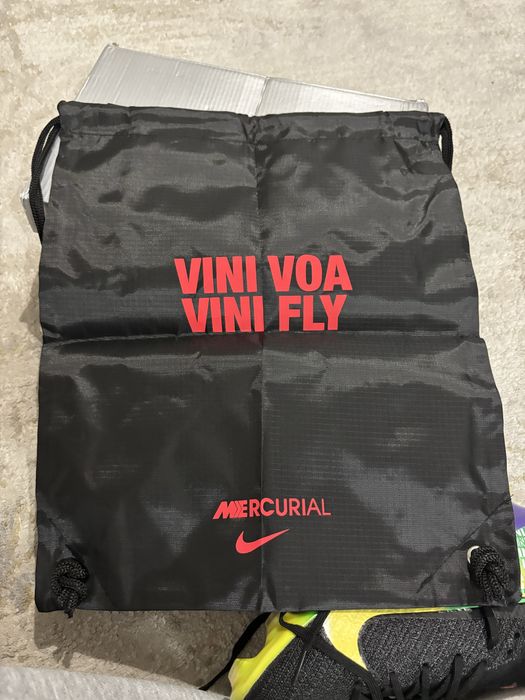 Ghete fotbal nike mercurial