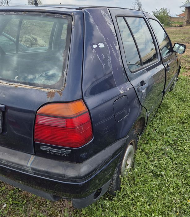 Голф 3  1.8 синхро 4х4 бракуван