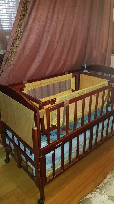 Кроватка детская