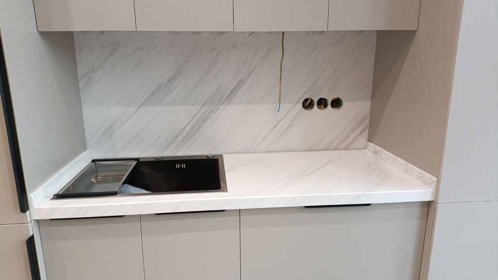 Изготовление столешниц из кварца и акрила