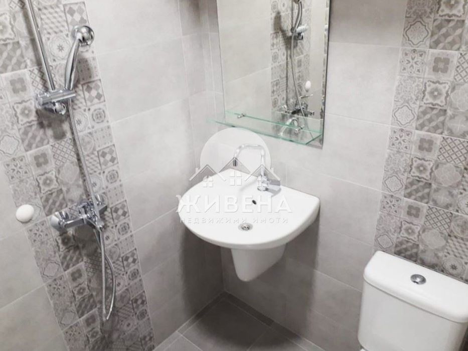 Продава се Четиристаен апартамент в Варна, Център - 200 кв.м за 2000 €/кв.м - Снимка #11