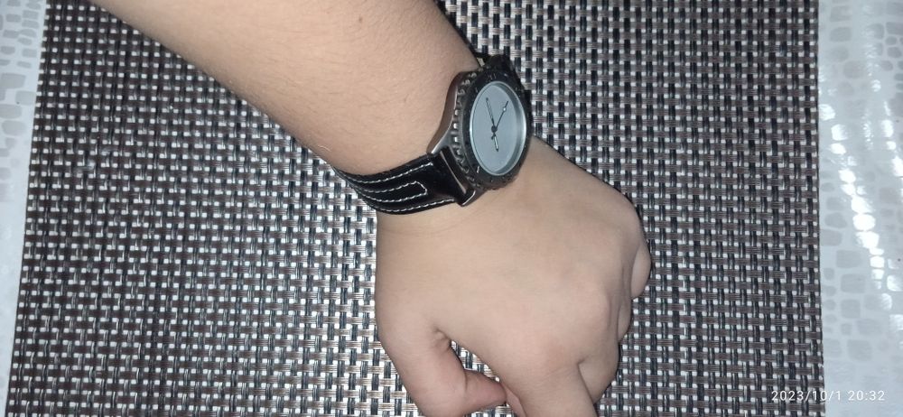 Часы наручные мужские