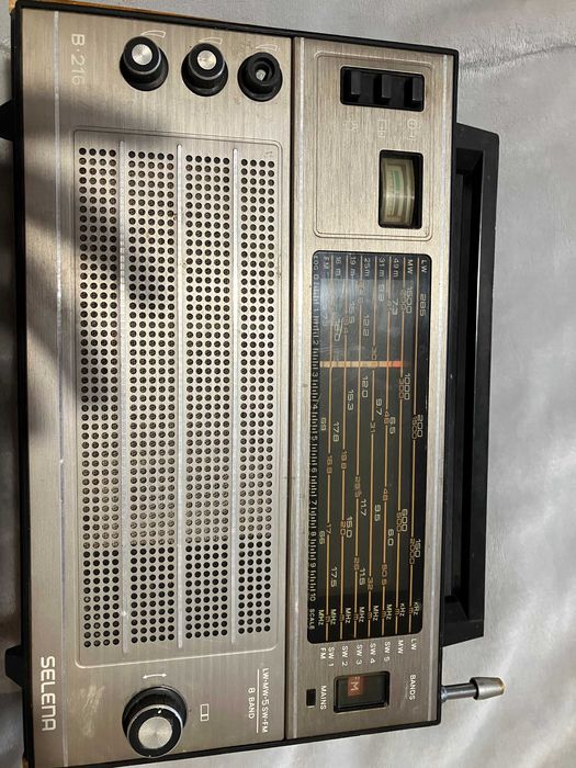 Ретро Радио Selena