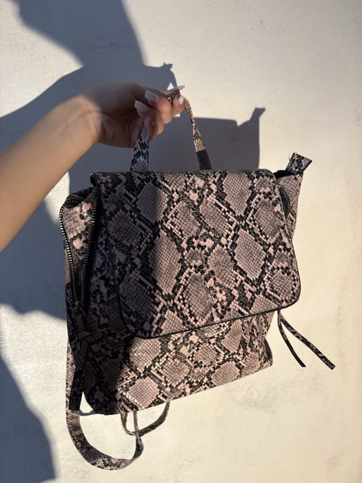 Дамски чанти/раници