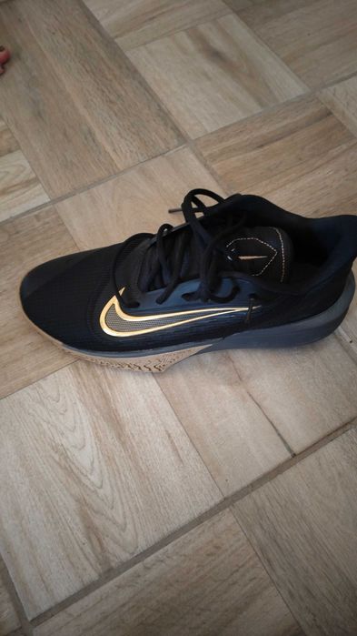 Nike precision 7
