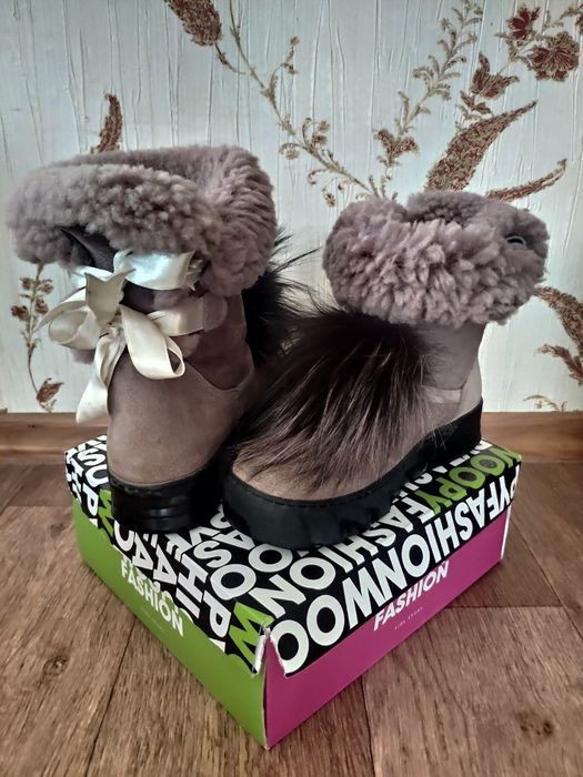 Сапоги для девочки