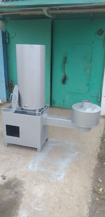 Продам котёл для бани универсальный, газовый.