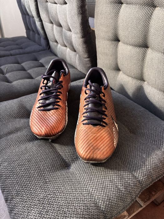 Продавам nike air zoom