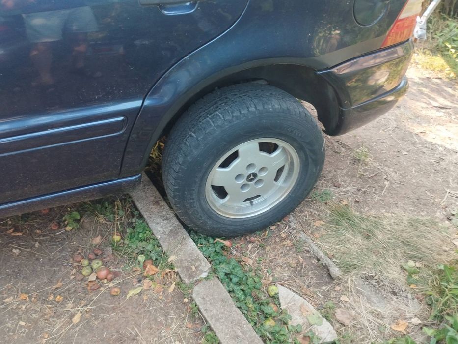 Джанти с гуми за МЛ 163