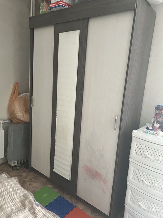 Продам шкаф купе