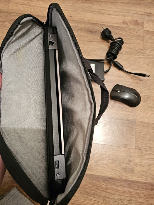 Ноутбук идеальный быстрый для работы