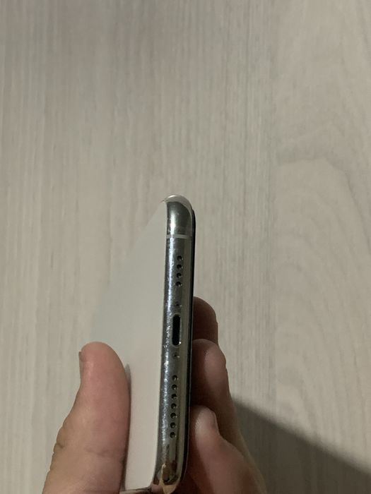 iPhone 11 Pro Max состояние хорошее!
