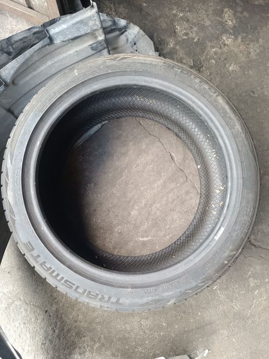 Продам балон 235 45 R18