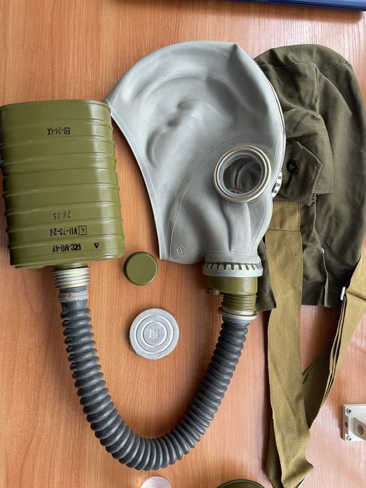 Пълен комплект противогаз ГП-5 (черен или бял)