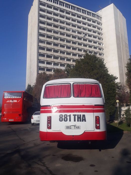 Автобус ЛАЗ 695 ретро