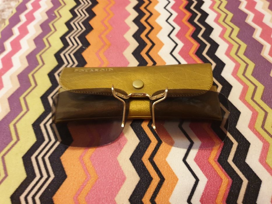 Ochelari detașabili Italia