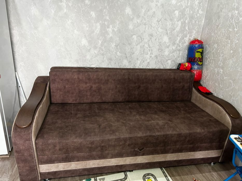 Продам диван раскладной