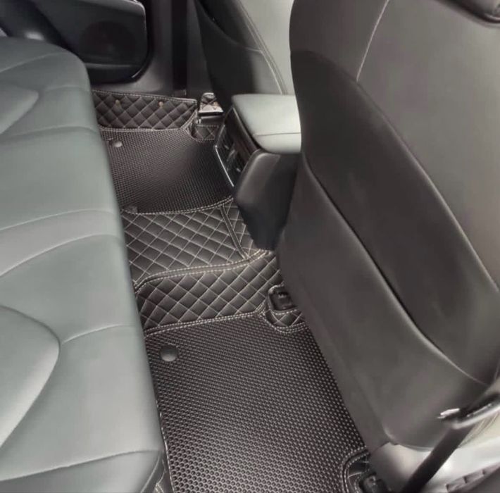 Продам 3д полик камри